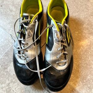 Men’s soccer cleats size 11.5